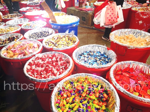 迪化街　年貨大街（歳末大売出し）